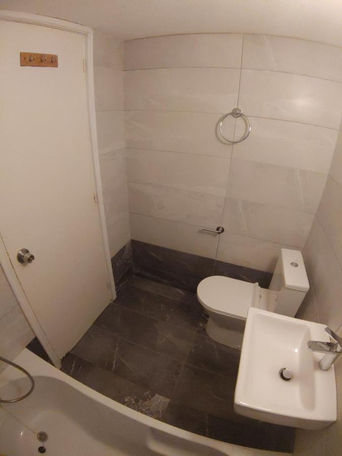 Paphos Luxury Apartment In Light House Beach מראה חיצוני תמונה