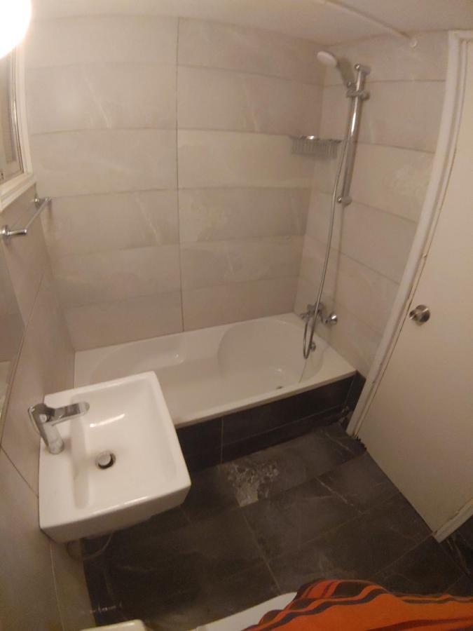 Paphos Luxury Apartment In Light House Beach מראה חיצוני תמונה