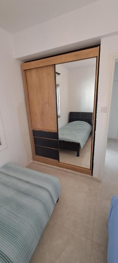 Paphos Luxury Apartment In Light House Beach מראה חיצוני תמונה